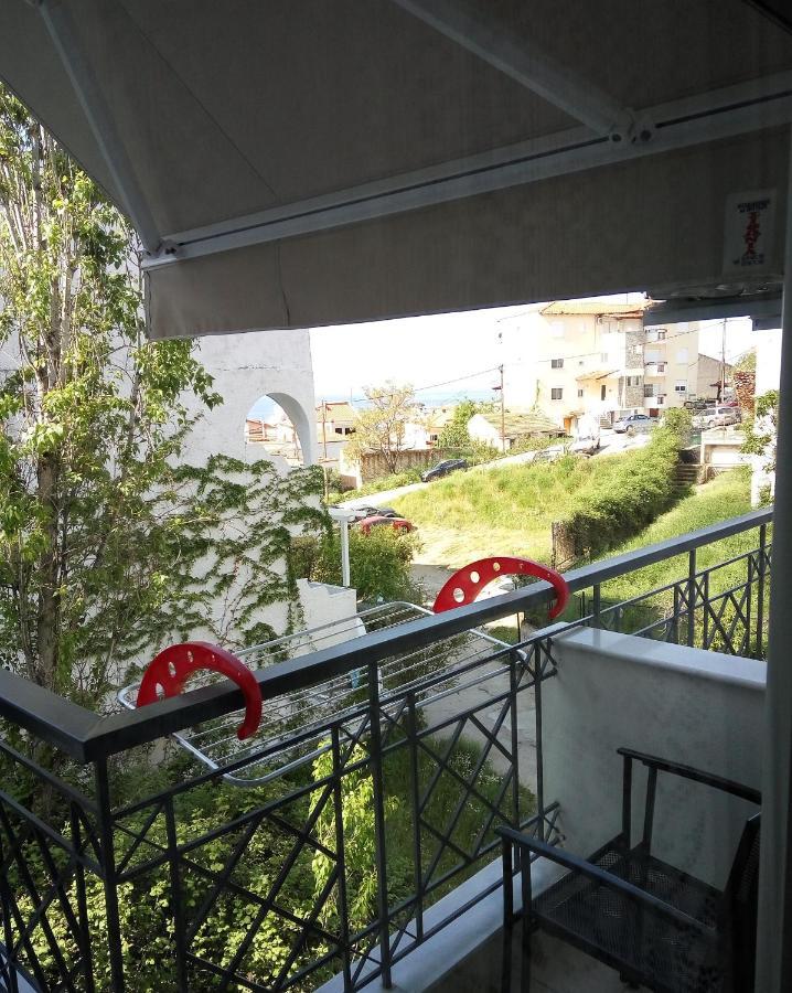 Menexe Apartments-Korali Neos Marmaras Bagian luar foto